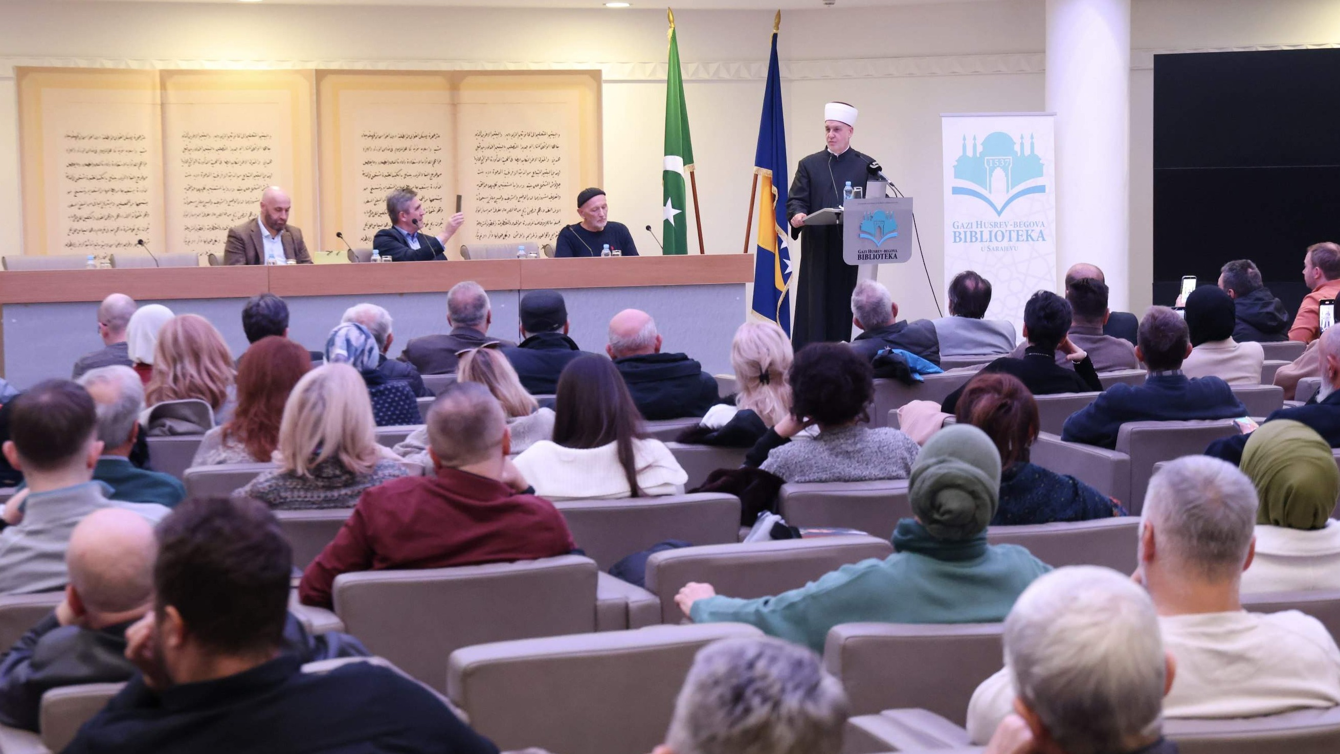 Promovisana knjiga "Muftija Muamer Zukorlić - Reformator"
