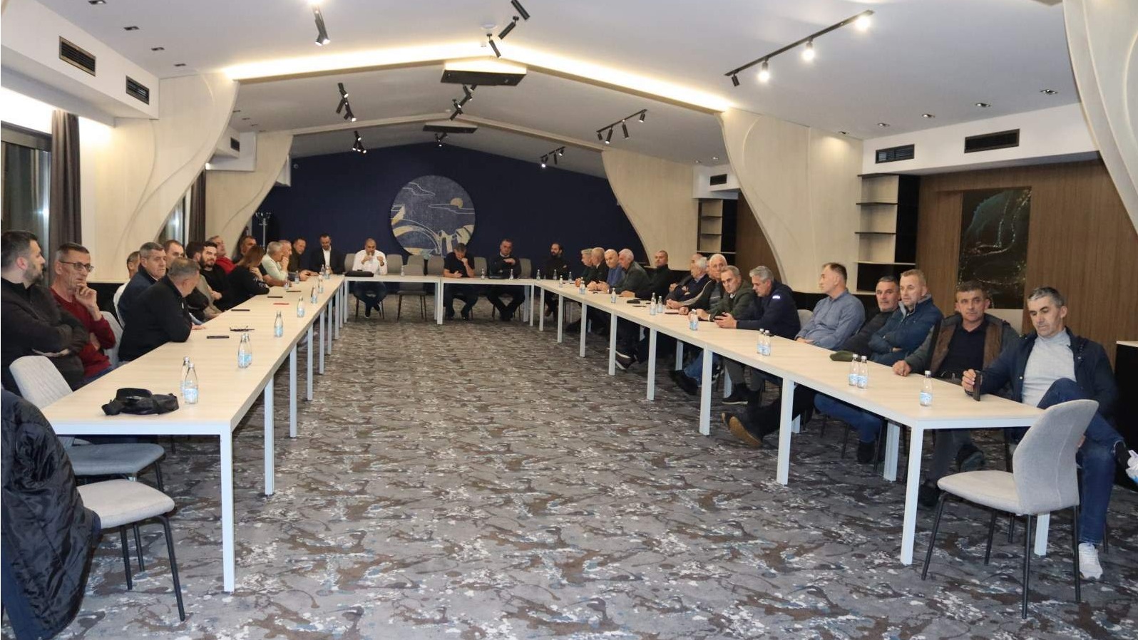 Zajednički glas Nevesinjaca: Protiv smo da solarne zone progutaju polje koje nas hrani