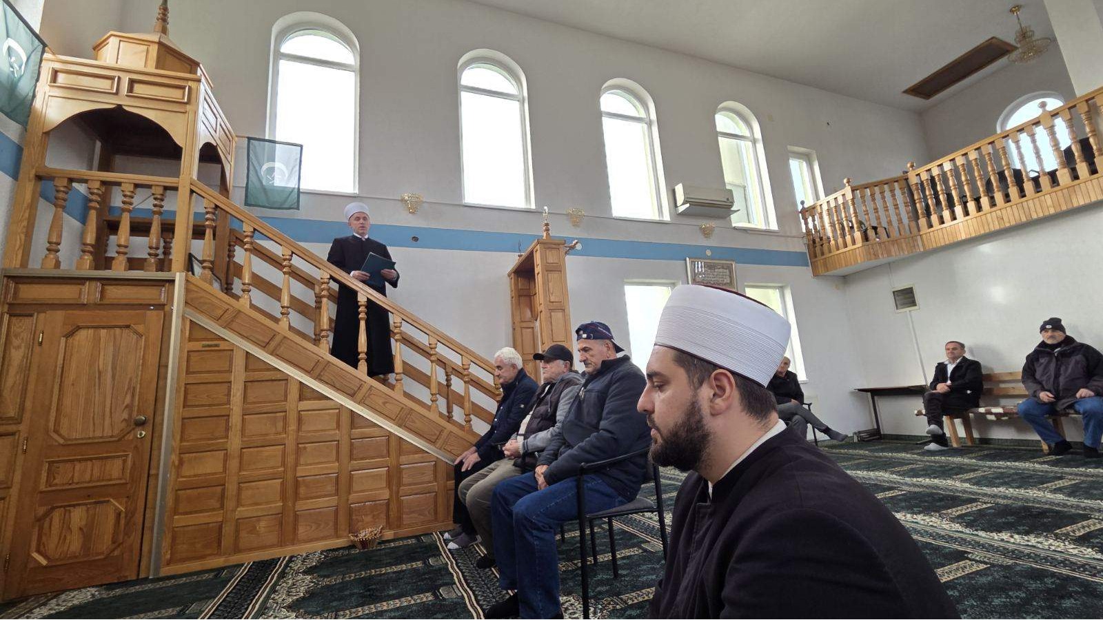 Muftija Kudić u Bosanskom Novom: Uspjeh ne određuju društvene titule već častan odnos prema svemu što nam je povjereno