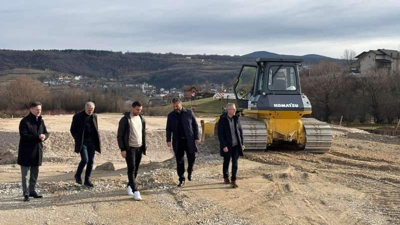 Hrnjić i Toromanović obišli radove-Nakon 30 godina čekanja Krajina dobija modernu saobraćajnicu