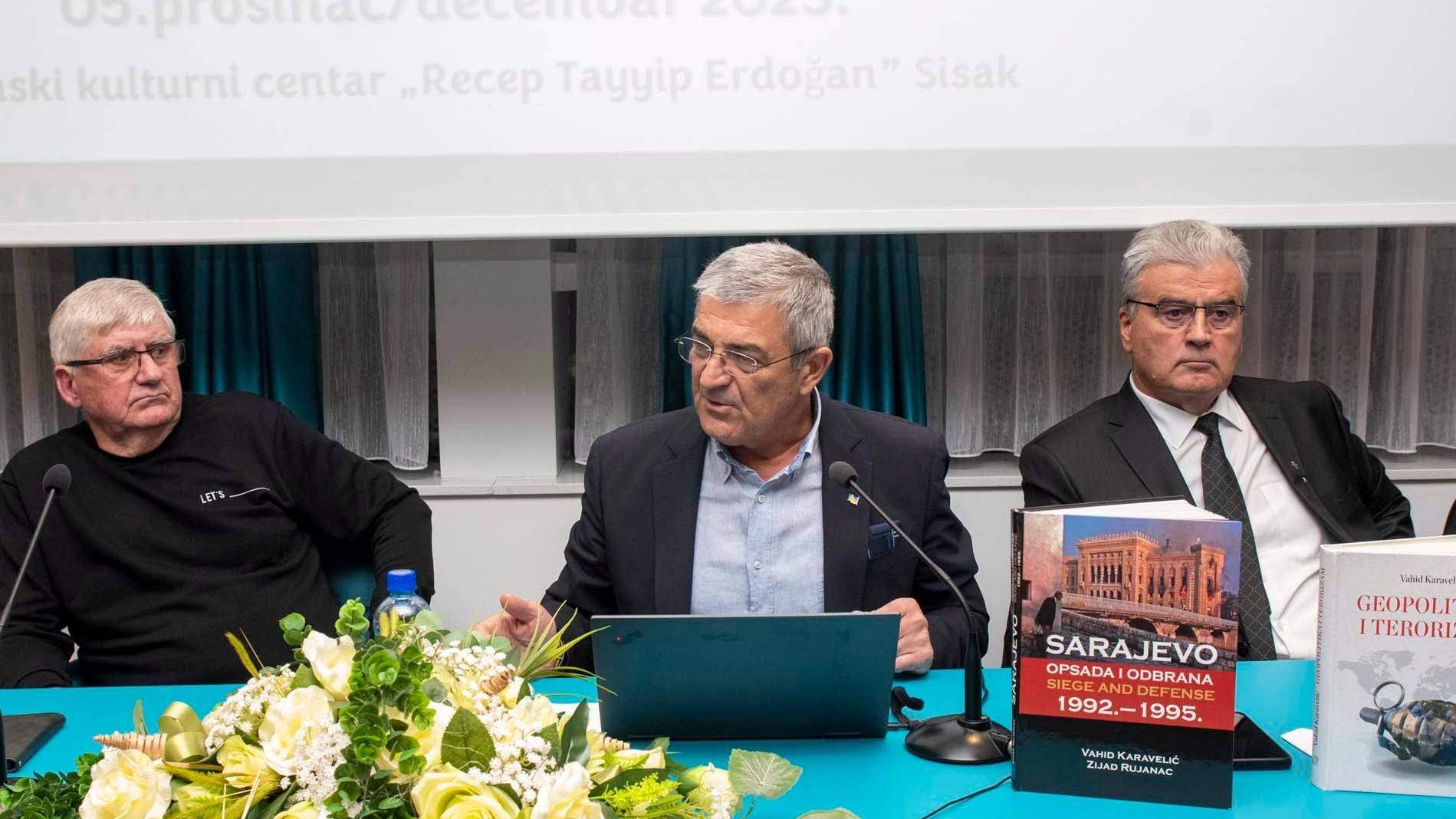 U Islamskom kulturnom centru u Sisku održana promocija knjiga Vahida Karavelića i Zijada Ružanca