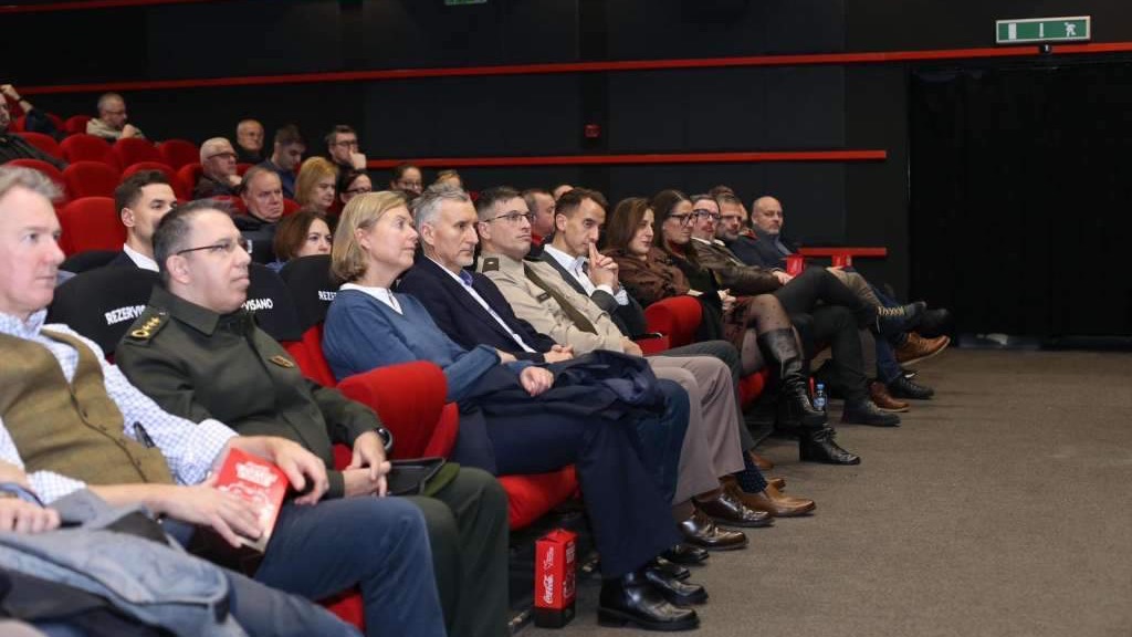 Ademović na predstavljanju dokumentarnog filma 'Facing War' u Sarajevu