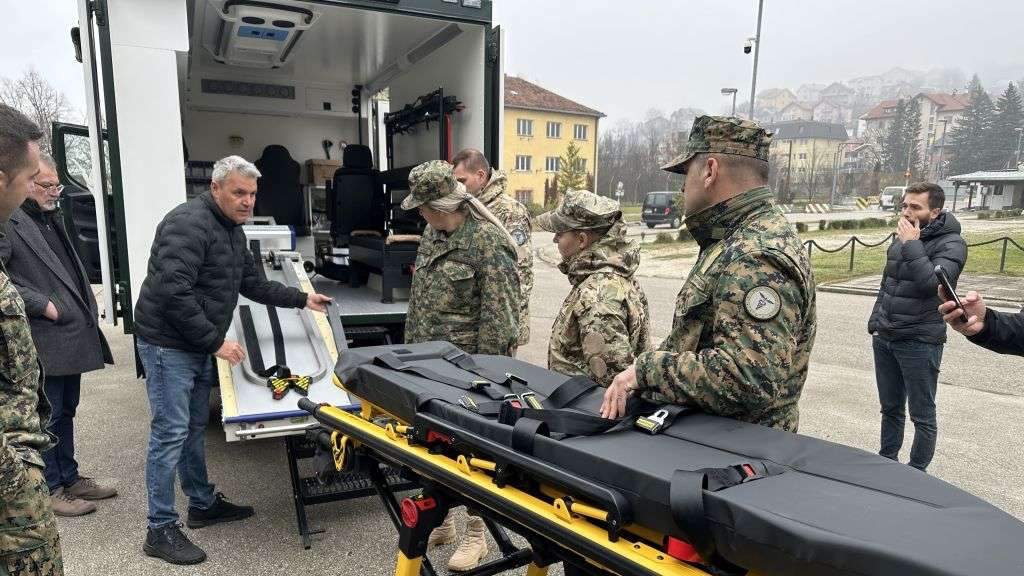 Oružane snagae Bosne i Hercegovine bogatije za sofisticirano sanitetsko vozilo