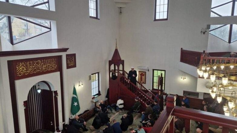 Glavni imam dr. Abdulgafar Velić u Bosanskoj džamiji: Vrijeme je Božiji dar