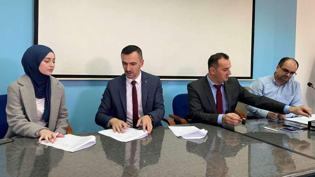 TK - Dodijeljene 23 stipendije uspješnim učenicima i studentima povratnicima