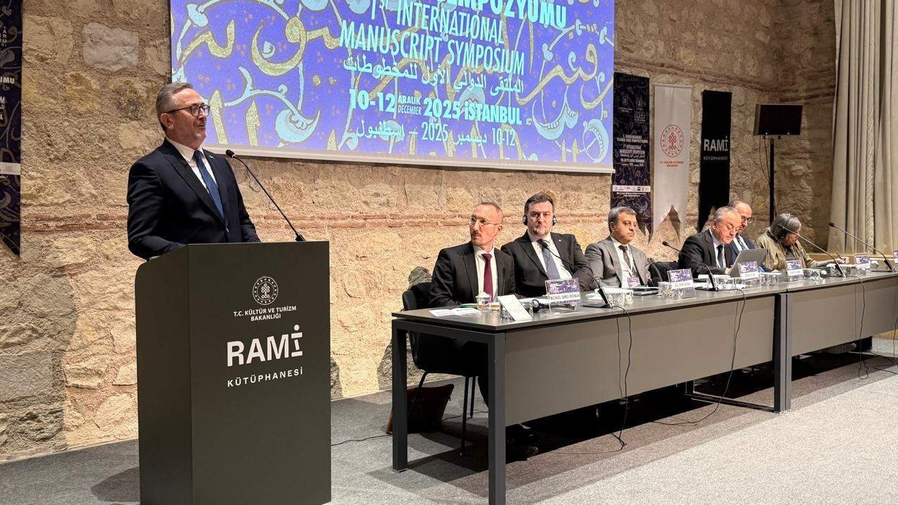 Direktor Gazi Husrev-begove biblioteke učestvovao na međunarodnom simpoziju o rukopisima u Istanbulu