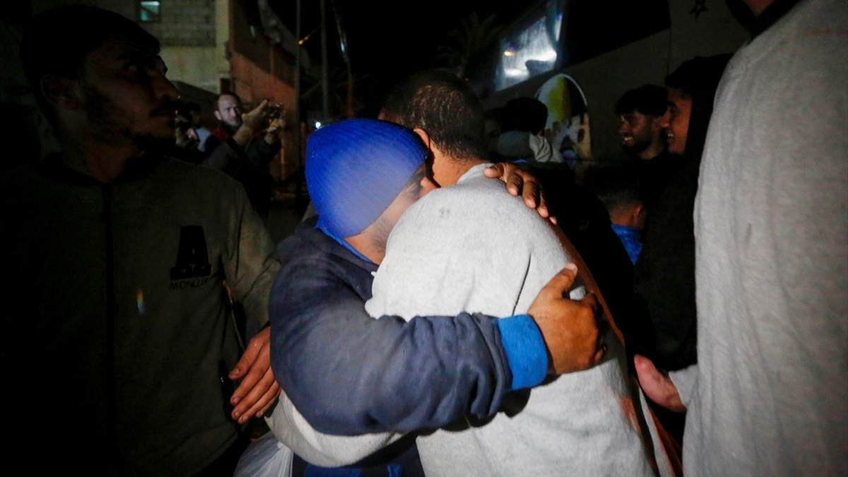 Oslobođeni palestniski zatvorenici stigli u Deir al-Balah