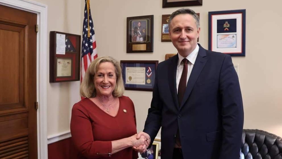 Bećirović u Washingtonu: Nije propala BiH, propali su velikodržavni projekti