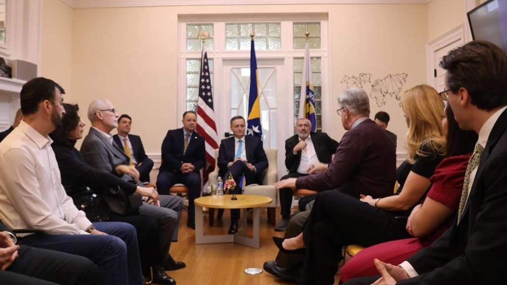 Bećirović u Washingtonu: Globalna mreža bh. dijaspore je u funkciji povezivanja s domovinom