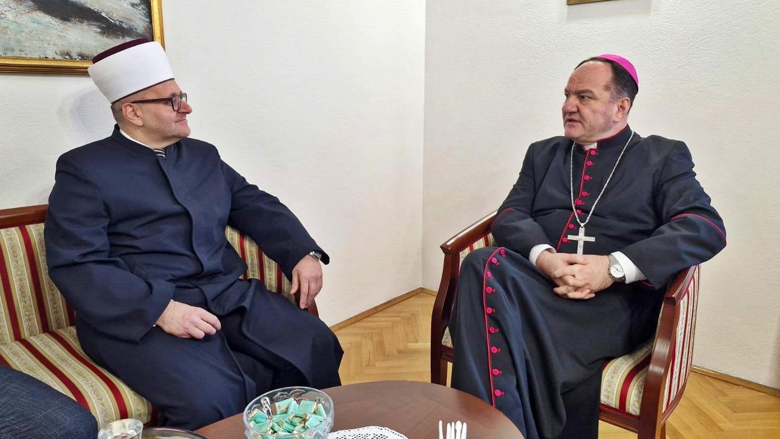 Muftija mostarski Salem-ef. Dedović posjetio biskupa mostarsko-duvanjskog Petra Palića