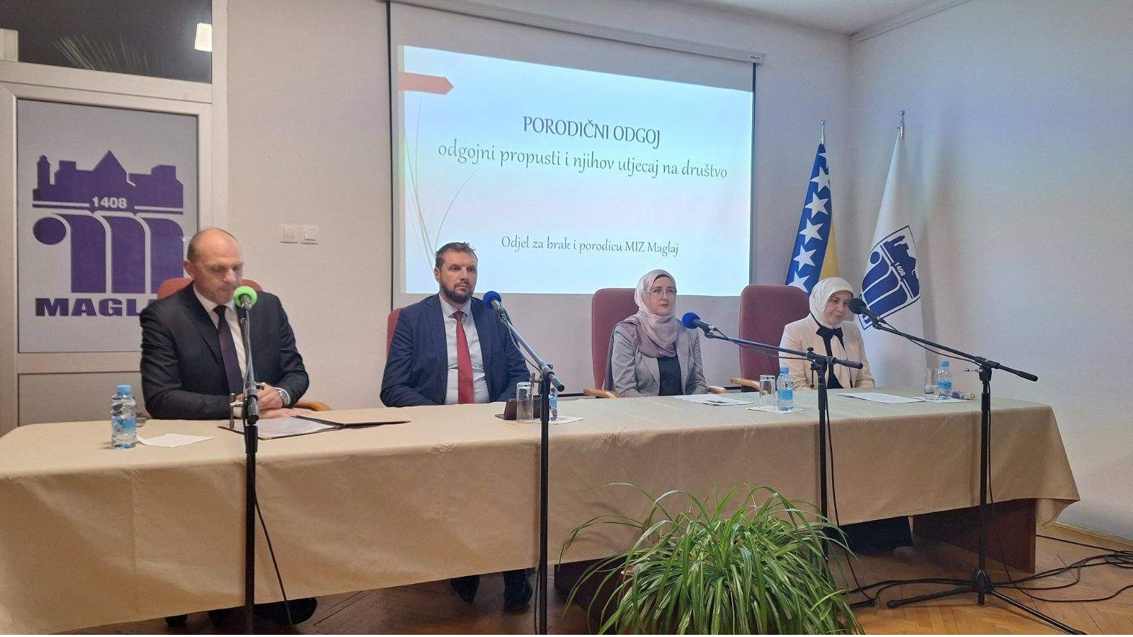 Porodični odgoj i njegov utjecaj na društvo – održana tribina u Maglaju