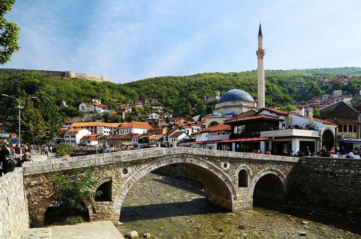 Bošnjaci dobijaju kulturni centar u Prizrenu