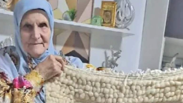 Habiba-hanuma Karić: I u 80. godini tka i šije