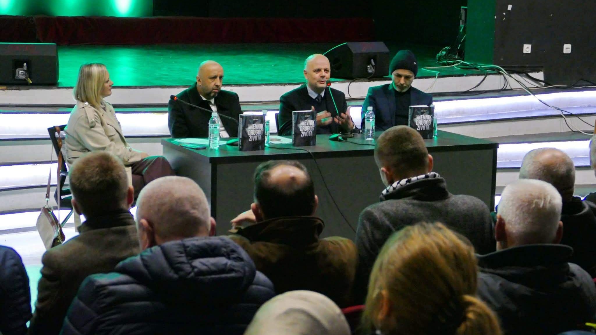 Knjiga "Dnevnik drugog života" predstavljena i u Gornjem Vakufu 