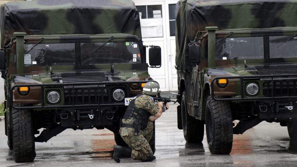 BiH modernizuje oružane snage, nabavlja helikoptere, vozila, municiju
