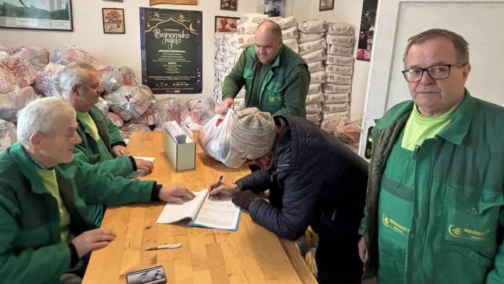 "Merhamet" Bihać zaključio 2025. godinu sa 72.000 toplih obroka i 4.150 paketa pomoći