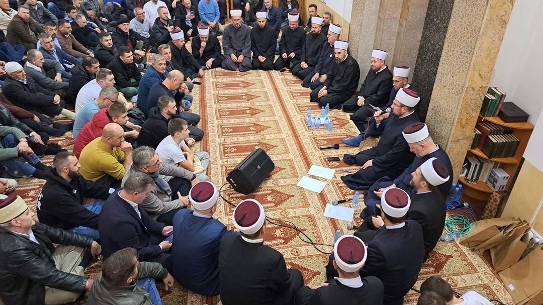 Zvornik: Program u džematu Kozluk okupio veliki broj vjernika