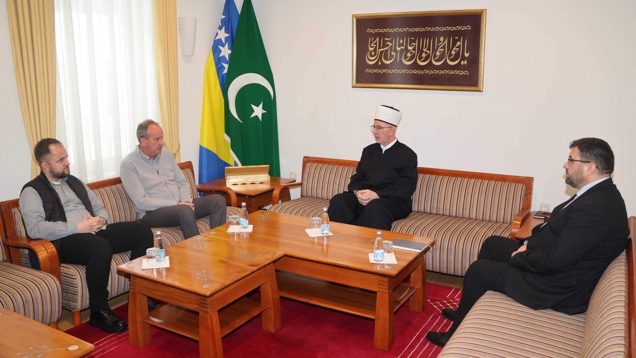 Direktor MFS-EMMAUS-a posjetio muftiju tuzlanskog dr. Vahid-ef. Fazlovića