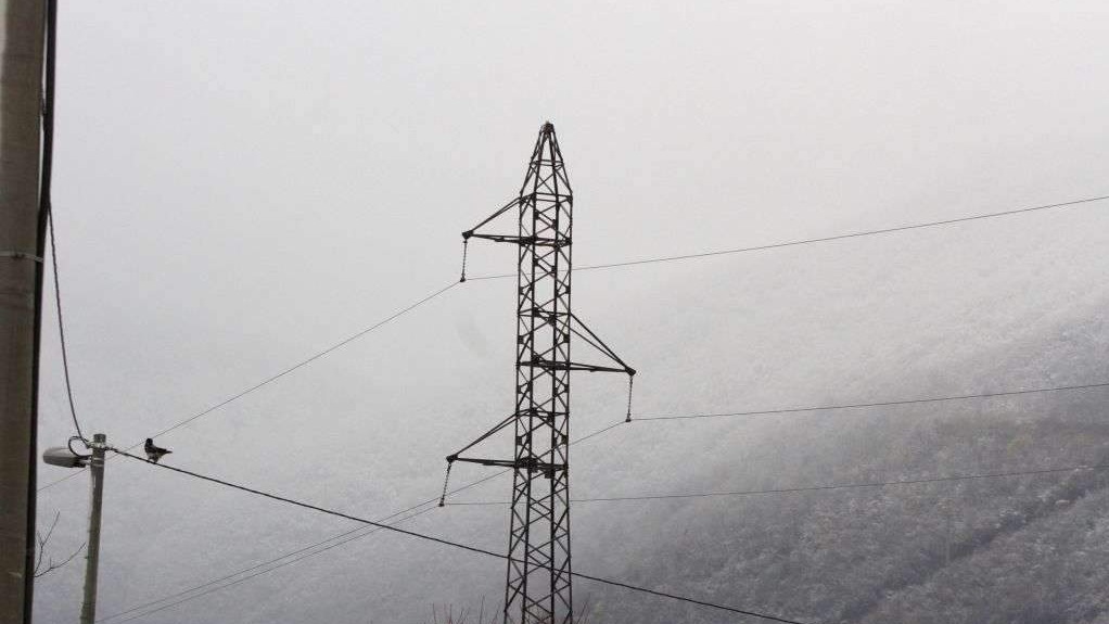 EPBiH: U toku radovi na otklanjanju kvarova u Lukavcu, Olovu, Varešu i Nišićkoj visoravni