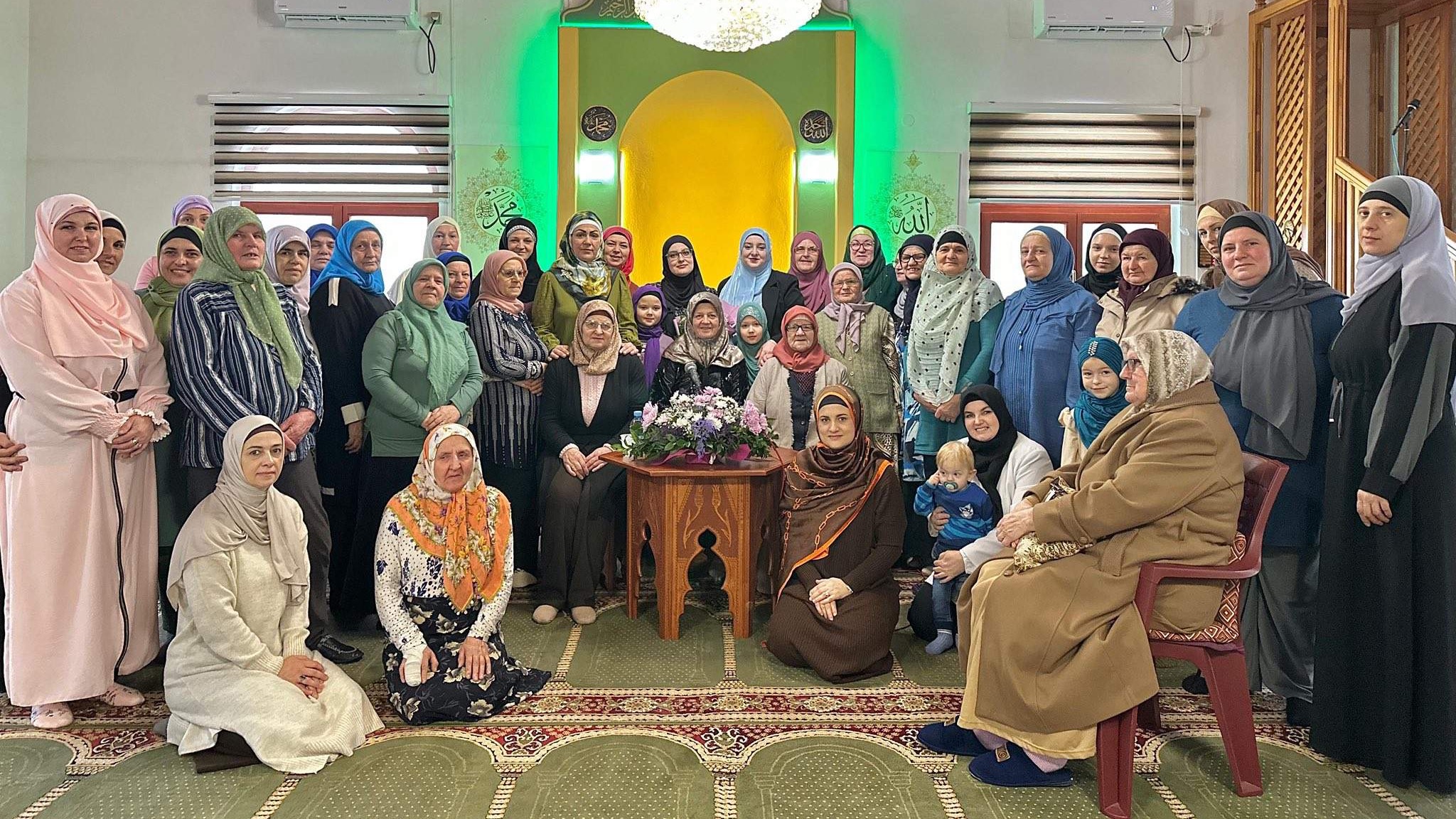 MIZ Tuzla: Održani prvi januarski edukativni susreti za žene u Šehidskoj džamiji i mesdžidu Brčanska Malta