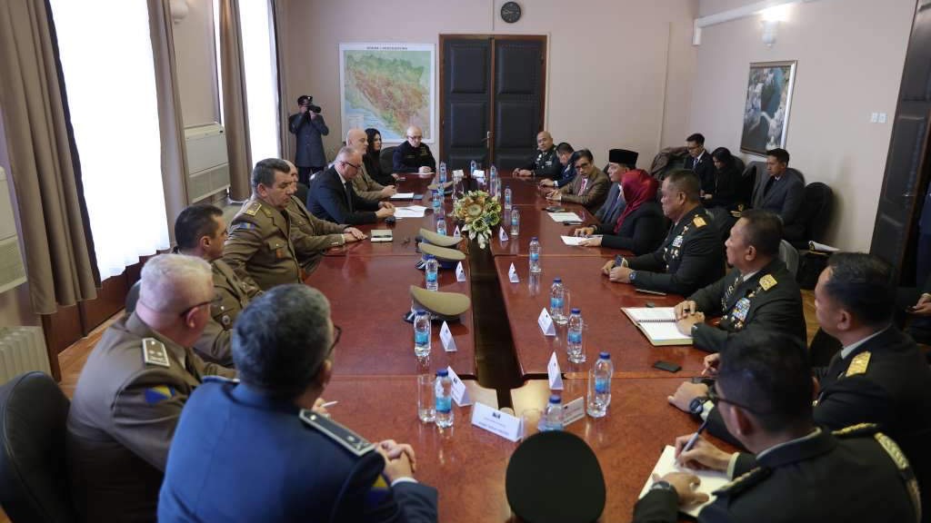 Helez i ministar odbrane Indonezije: Mir nema alternativu, saradnja je doprinos stabilnosti