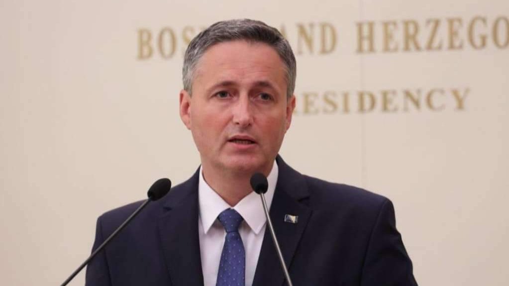 Denis Bećirović najavio kandidaturu za člana Predsjedništva BiH