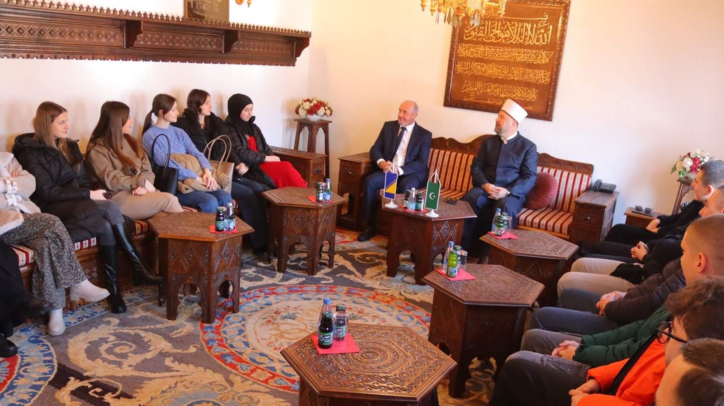 Dodijeljene stipendije stipendistima Fondacije "Ljiljan" s područja Muftiluka zeničkog