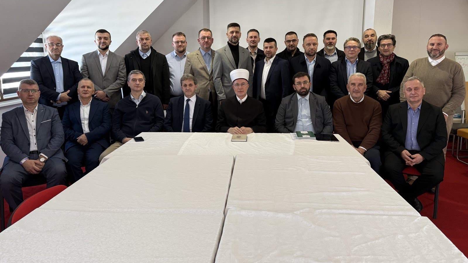 Savjetovanje za glavne imame i direktore ustanova s područje Muftijstva tuzlanskog 