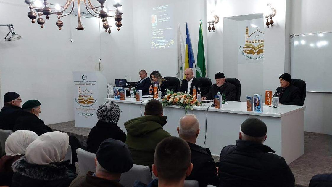 Promocija knjiga Refika Ćatića u Jajcu: "Poema životu i Psihologija ličnosti lidera i menadžera"