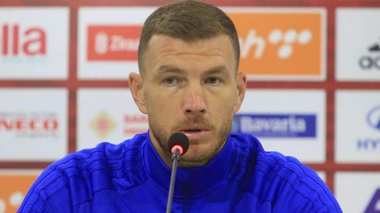 Bild: Džeko doputovao u Njemačku, sutra potpisuje za Schalke