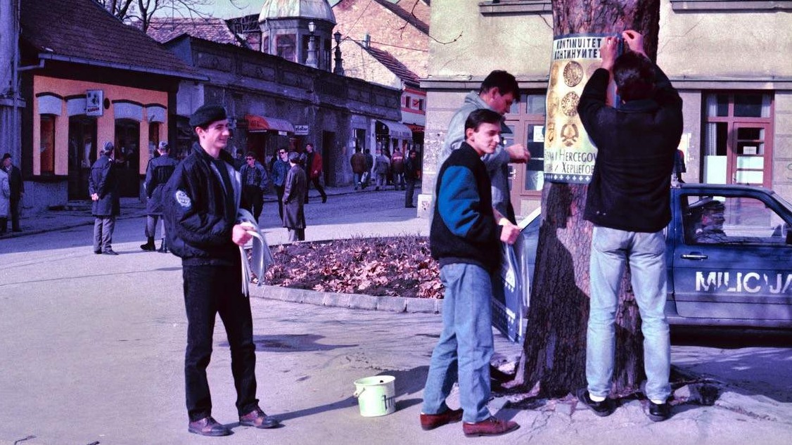 Na današnji dan Skupština SR BiH donijela je odluku o raspisivanju refenduma za nezavisnost