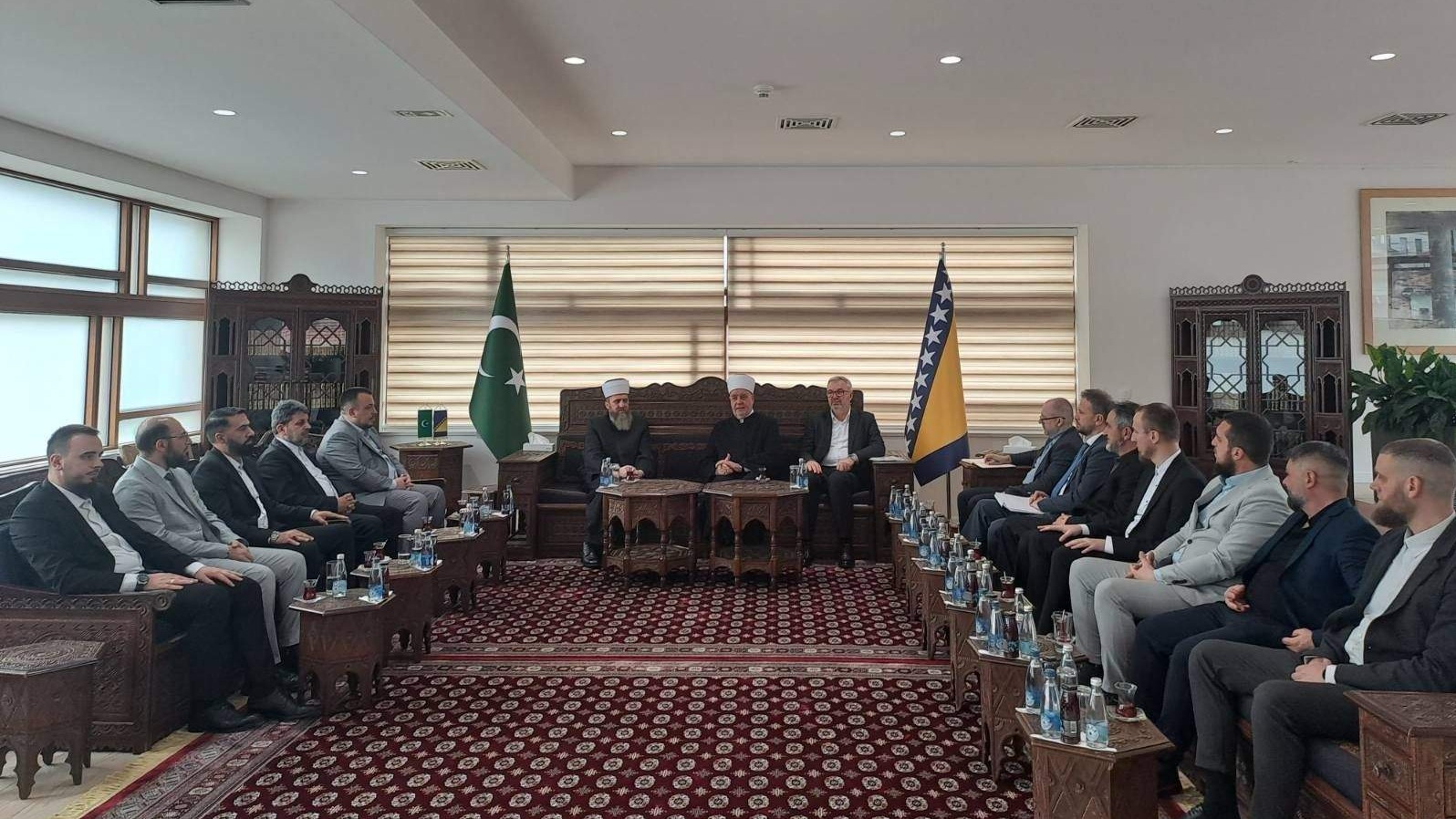 Reisul-ulemu posjetila delegacija Islamske zajednice iz Srbije