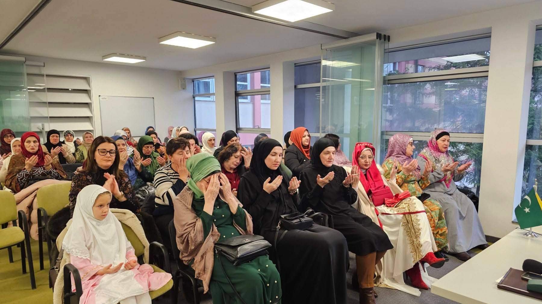 U Zenici održana radionica za djecu „Mahrama moje mame“