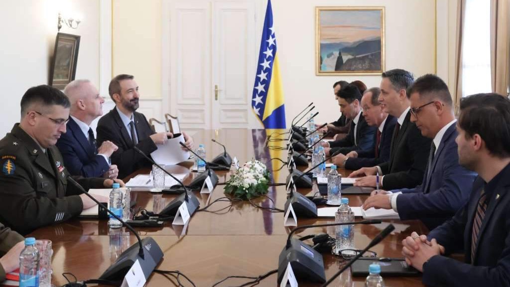 Bećirović-Ruge: NATO snage ostaju posvećene sigurnosti i stabilnosti Bosne i Hercegovine