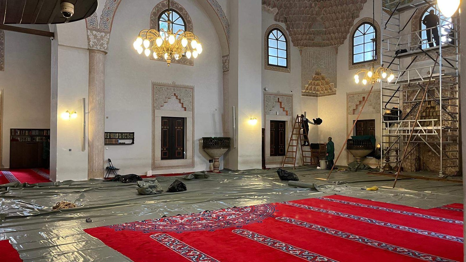 Begova džamija u znaku temeljitog predramazanskog čišćenja