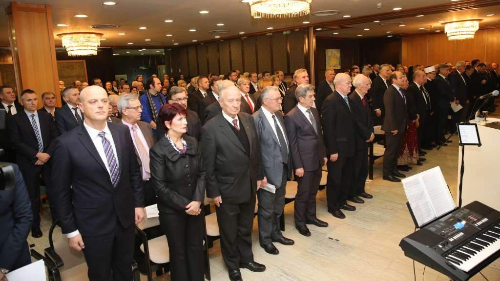 VKBI pisao Ginkelu: Dodikove izjave su grub historijski falsifikat i opasan oblik govora mržnje