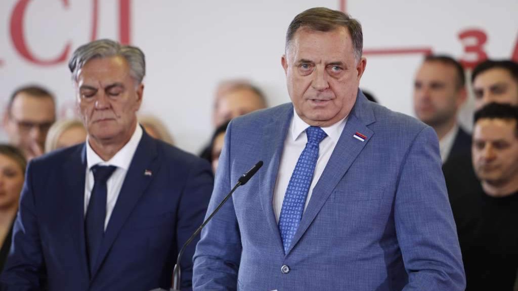 Tuzlanski akademski klub: Dodik provodi politiku konflikta i straha, sankcionisati sijača mržnje
