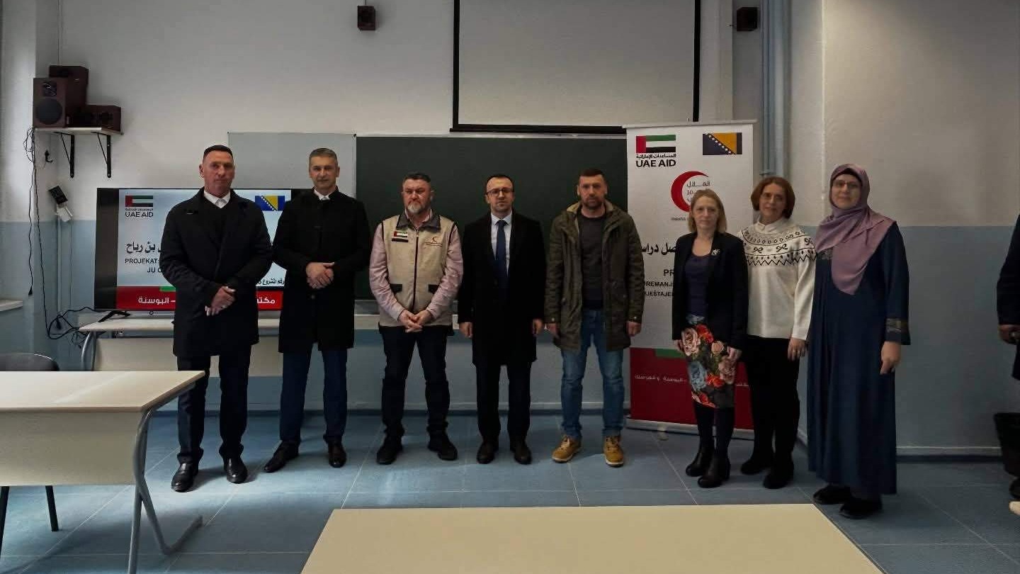 Emiratski Crveni polumjesec opremio kabinet u O.š. "Vareš"