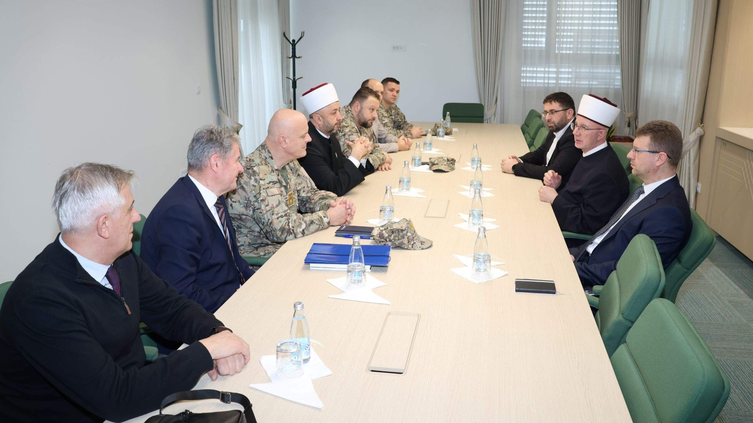 Muftiju Fazlovića posjetili muftija Hadžić i generalmajor Ahmić 