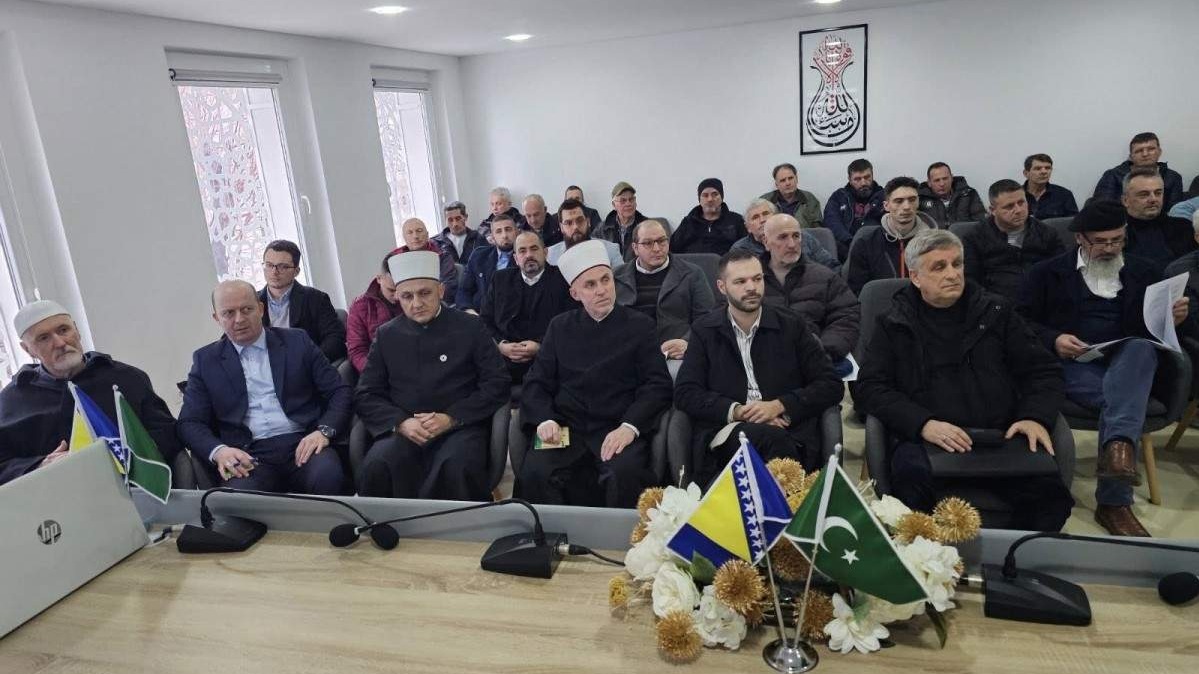 Muftija Kudić na Skupštini MIZ Kozarac: Svi smo mi jedan ozbiljan i snažan tim