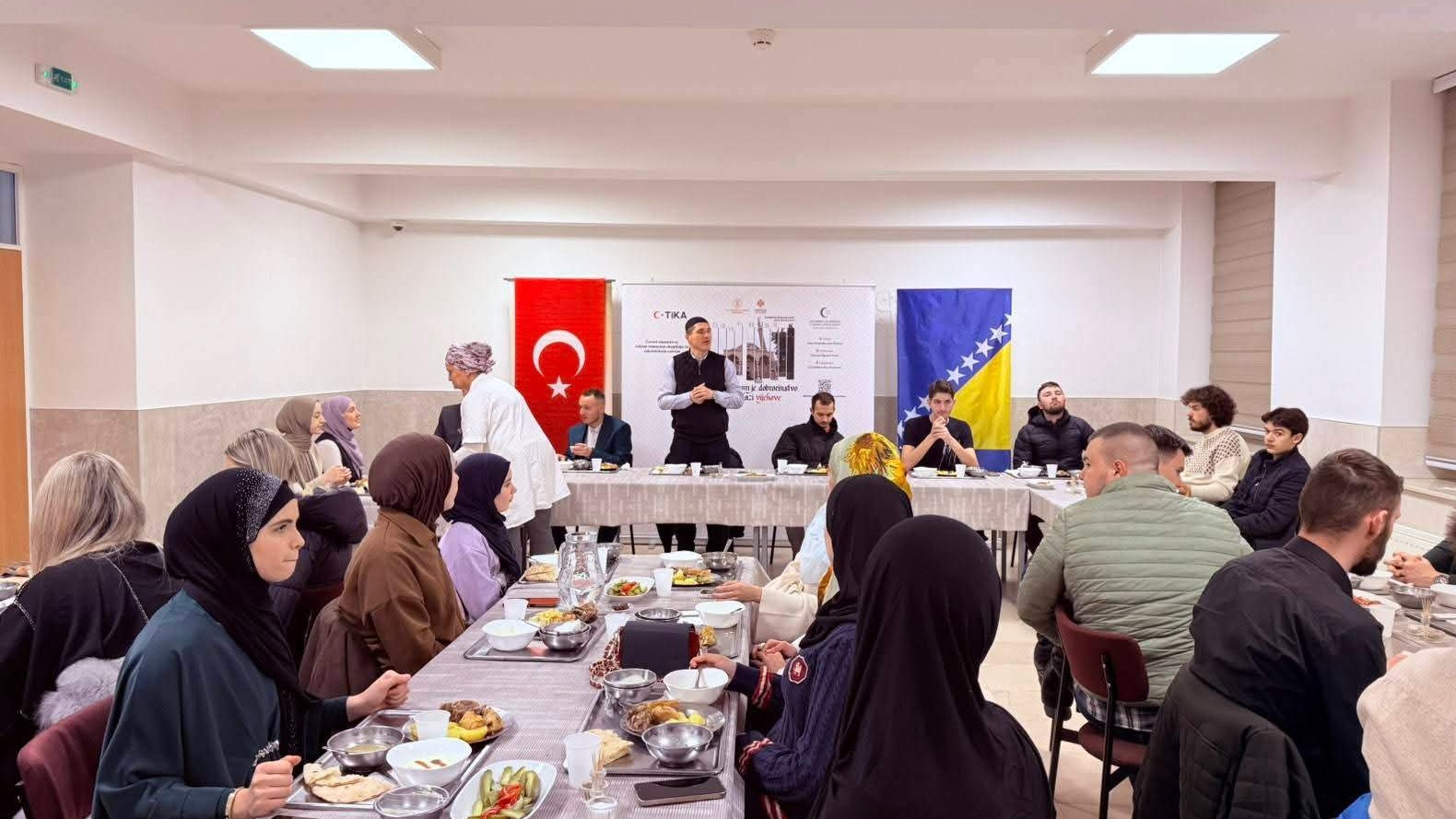 Sarajevo: Iftar za aktiviste Mreže mladih u GHB medresi 