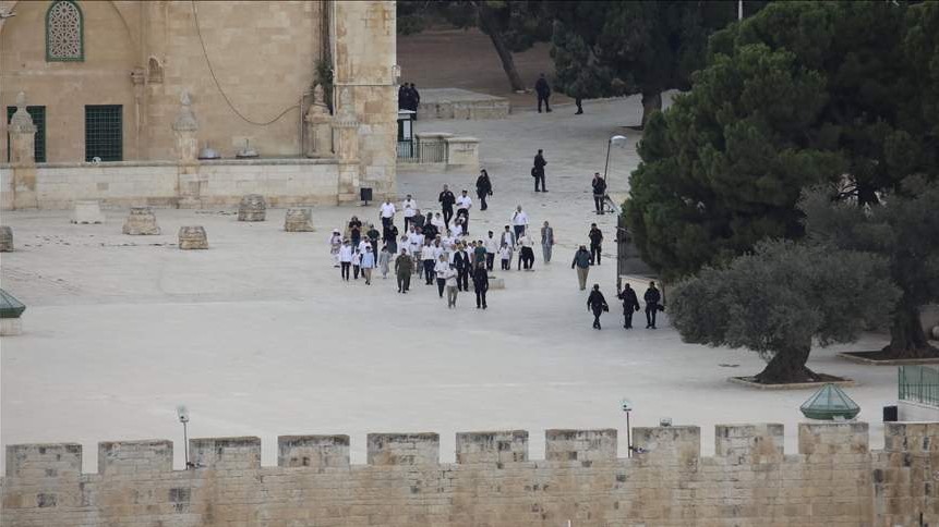 Deseci izraelskih doseljenika upali u Al-Aksu petog dana ramazana