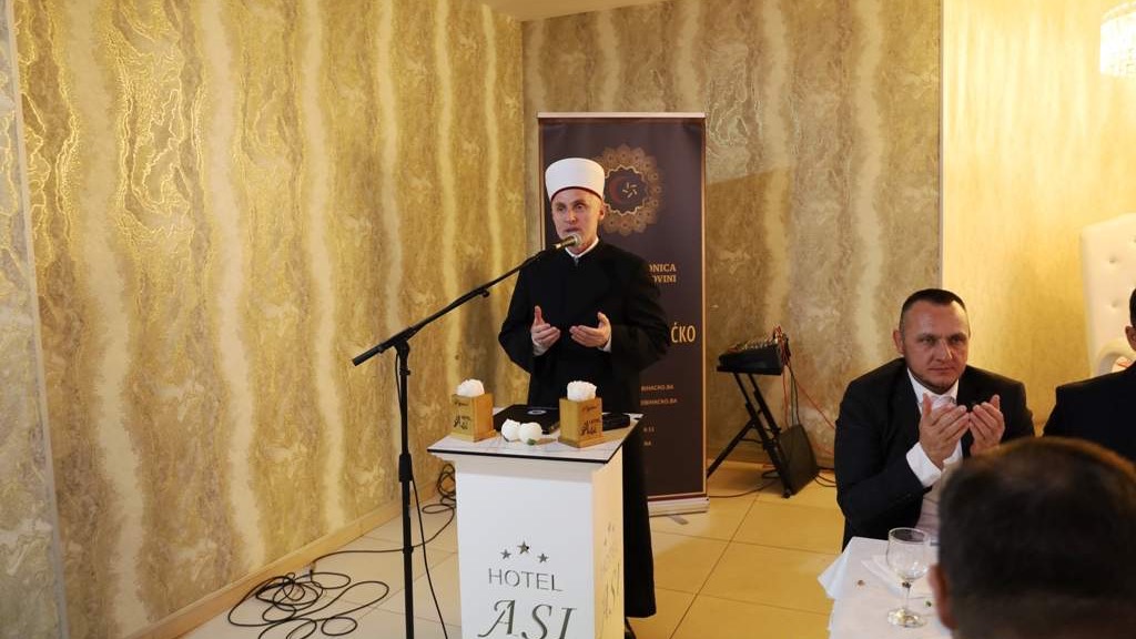Muftija Kudić na iftaru sa privrednicima: Uspjeh se mjeri tragom koji ostavljamo iza sebe