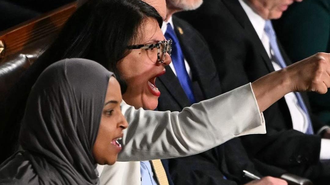 Predsjednik Sjedinjenih Američkih Država zatražio deportaciju dviju muslimanskih članica Kongresa