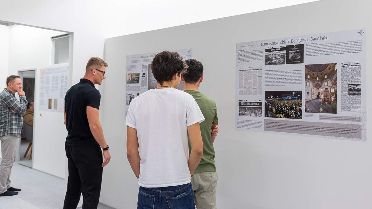 U Kulturnom centru Bošnjaka – Džemat Graz otvorena izložba "Ramazan i Bajram u bošnjačkoj tradiciji"