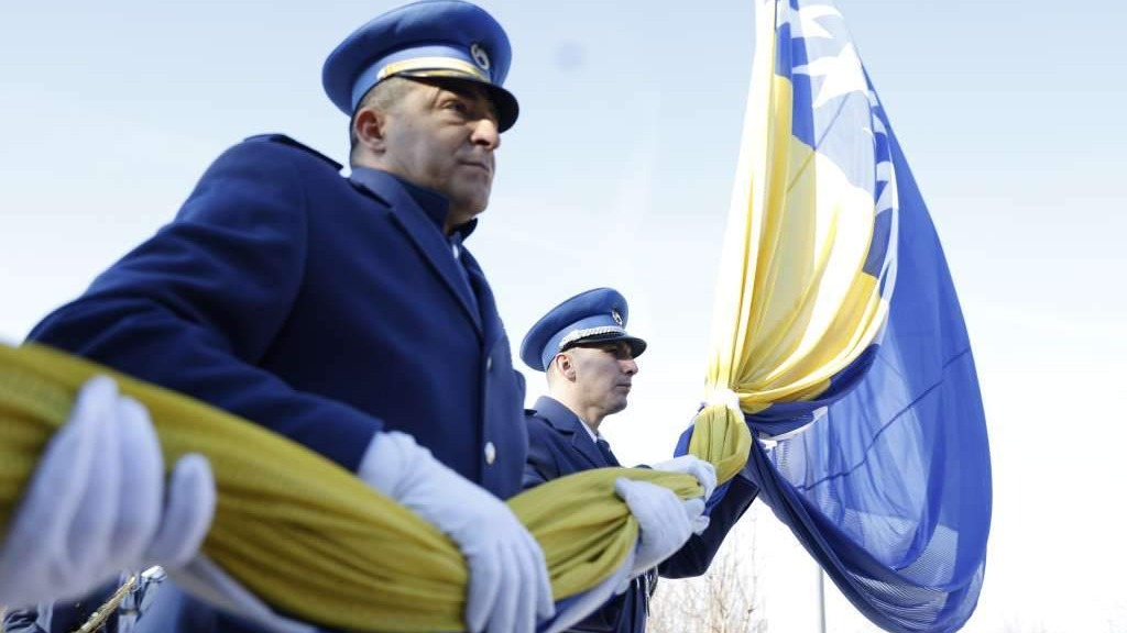 Počelo obilježavanje Dana nezavisnosti BiH, na Humu podignuta državna zastava