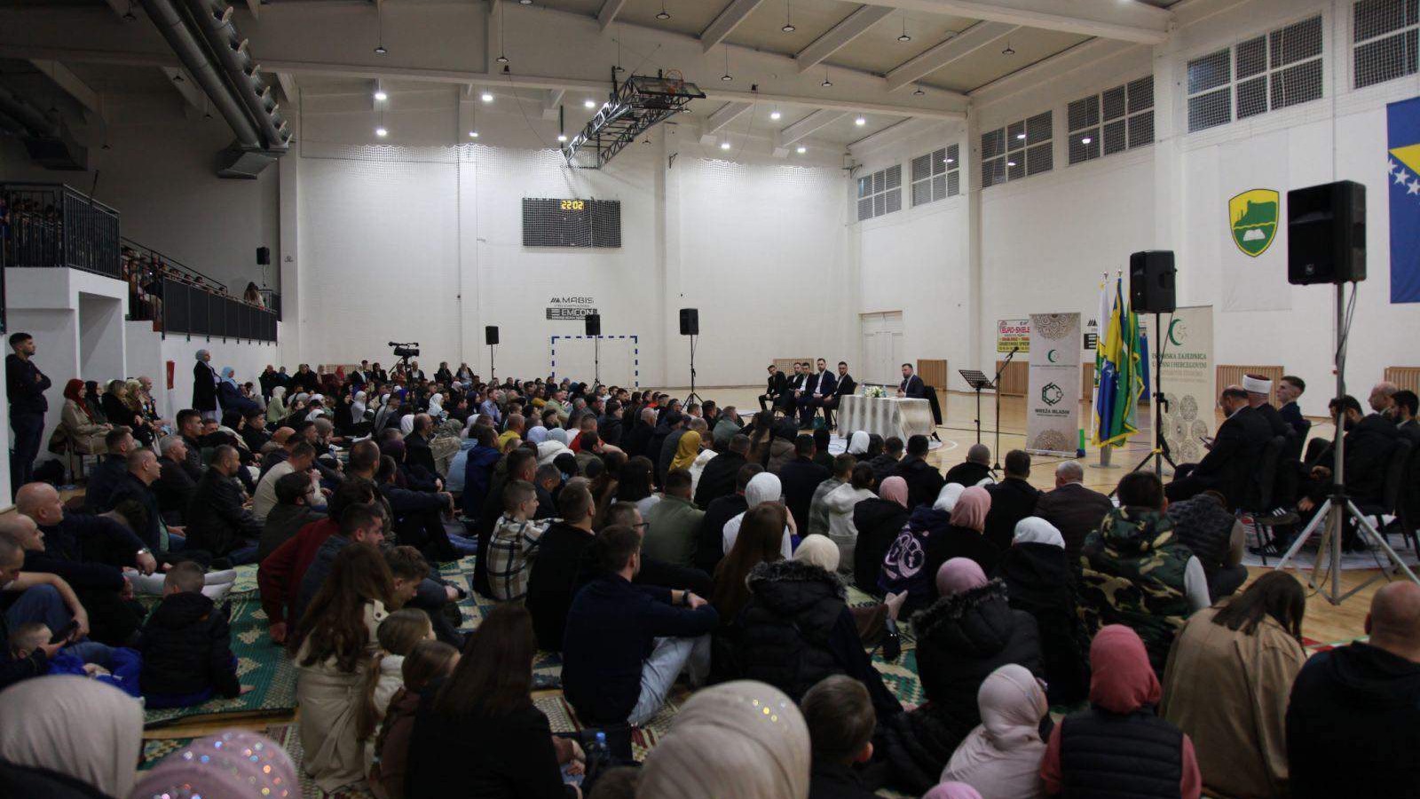 Ramazanska tribina „Vjera, sloboda i dostojanstvo“ povodom Dana nezavisnosti BiH održana u Jelahu