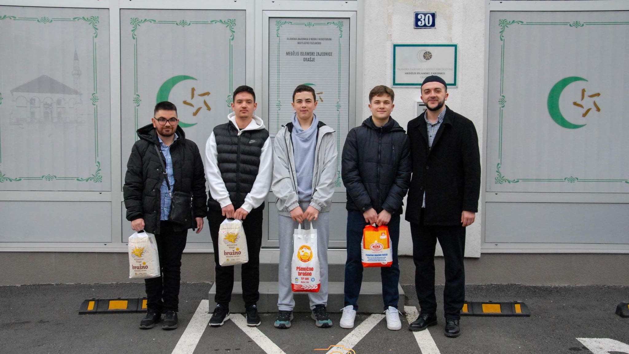 Mreža mladih MIZ Orašje u ramazanskoj akciji „Otvorimo hiljade vrata“