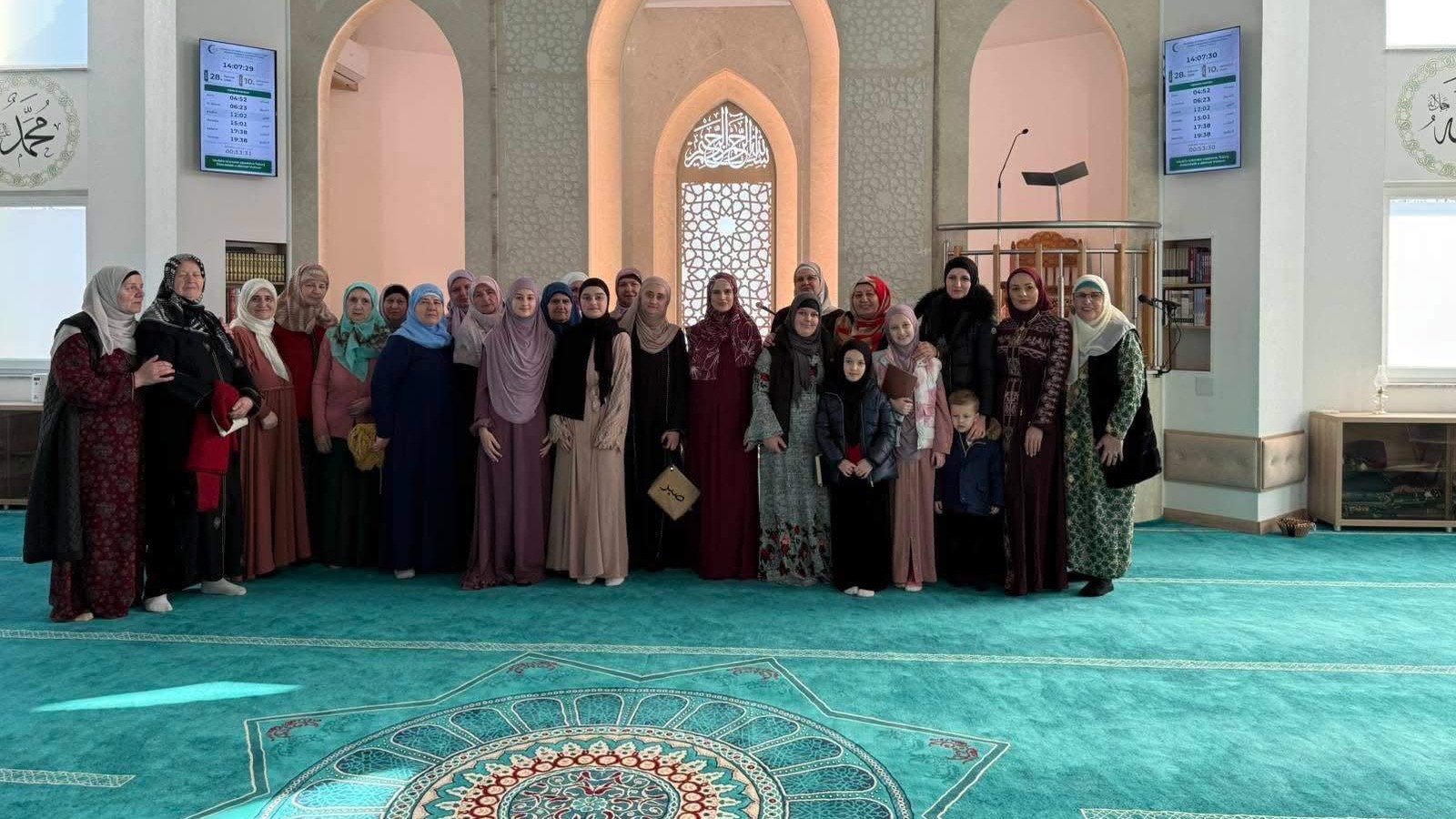 Prigodna predavanja i druženja za žene u 16 džemata Medžlisa IZ Tešanj