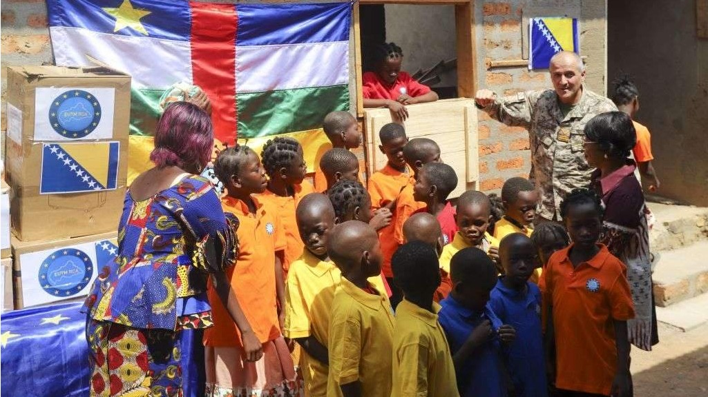 Pripadnici OSBiH u misiji u Centralnoafričkoj Republici izgradili kuhinjski objekat za sirotište